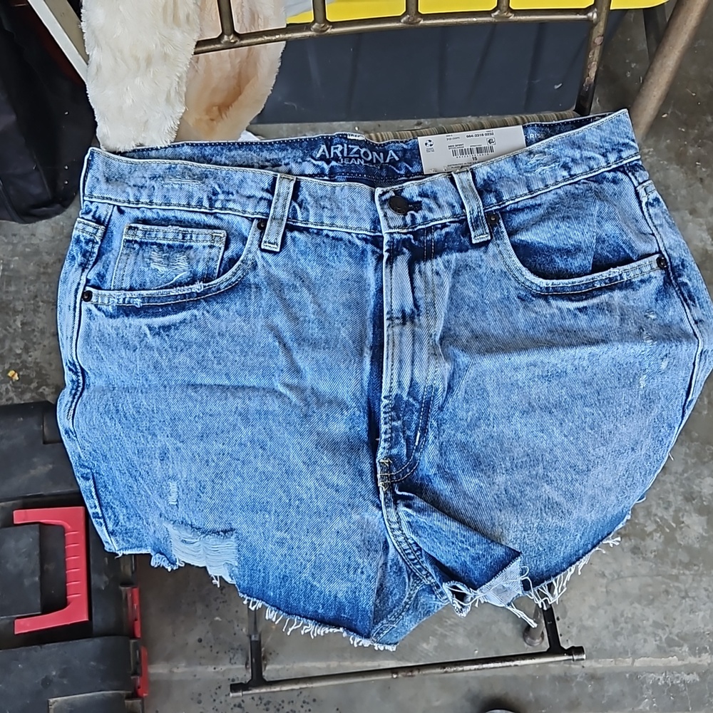 Arizona shorts